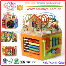 Brinquedos de jardim de infância Cubo de atividades de madeira, Centro de atividades infantis 7-em-1 para crianças de 1 a 3 anos